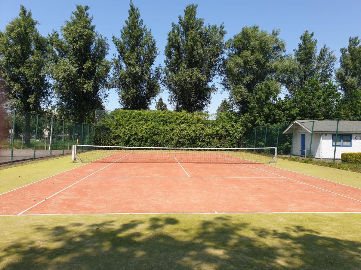 Lovely Bungalow 8P Close To Beach And Amsterdam Opmeer Dış mekan fotoğraf